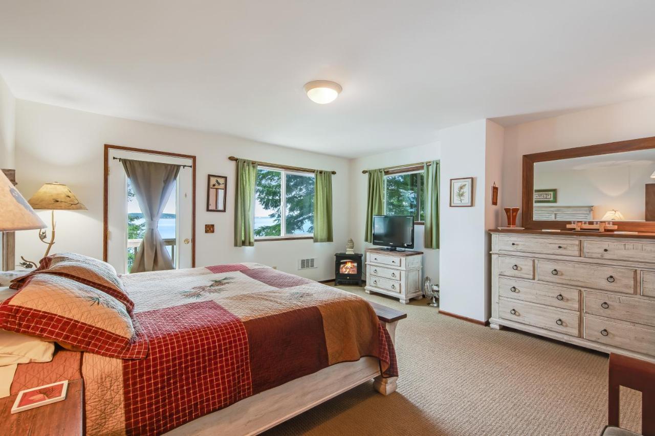 Pinecone Cabin Eastsound Extérieur photo