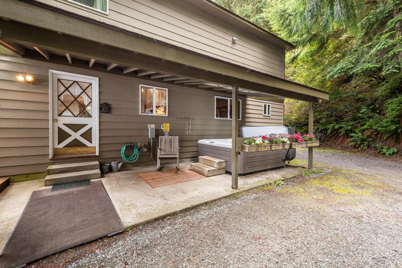 Pinecone Cabin Eastsound Extérieur photo